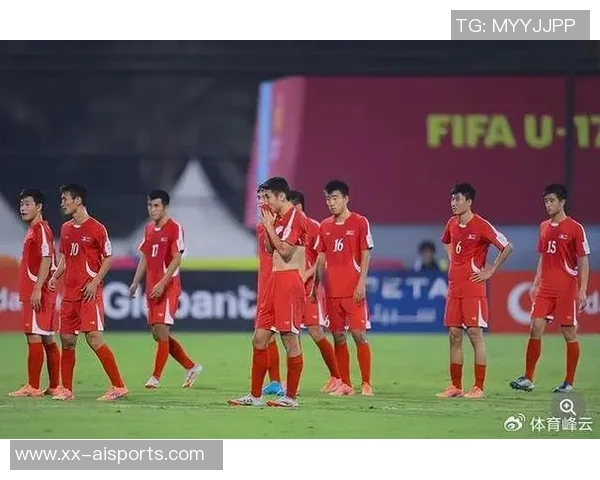 非握手而是“拳击式碰拳”？日本U-17男足对朝鲜赛前的这一幕引热议